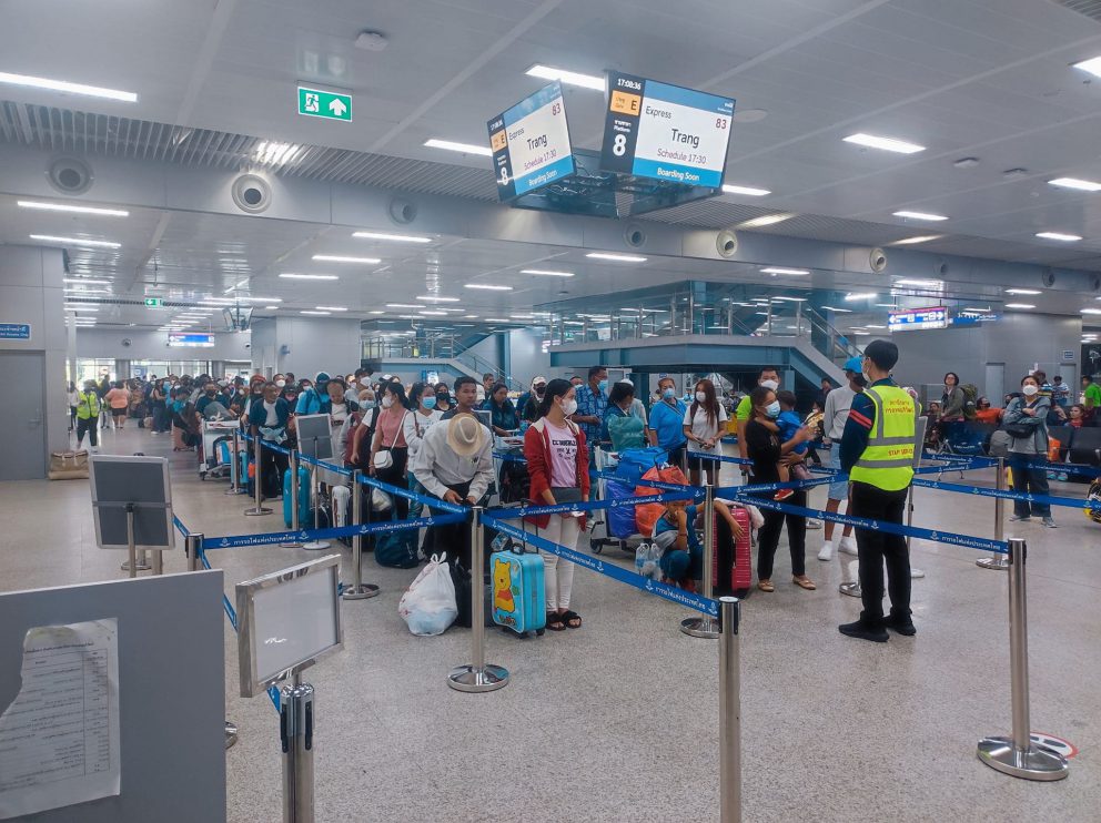 กรมการขนส่งทางราง เผยประชาชนเดินทางด้วยระบบรางช่วงวันหยุดต่อเนื่องวันฉัตรมงคล 2566 สะสม 2 วัน (4 – 5 พฤษภาคม 2566) รวมแล้วประมาณ 1.9 ล้านคน-เที่ยว