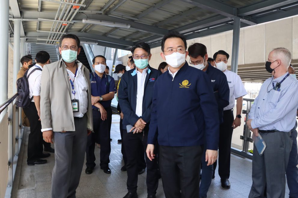 กรมรางลงพื้นที่จับมือ รฟม. EBM BEM เร่งปรับปรุงการเชื่อมต่อสถานีลาดพร้าว หลังสายสีเหลืองเปิดให้บริการตลอดสายจนยอดพุ่งกว่าเจ็ดหมื่นคน