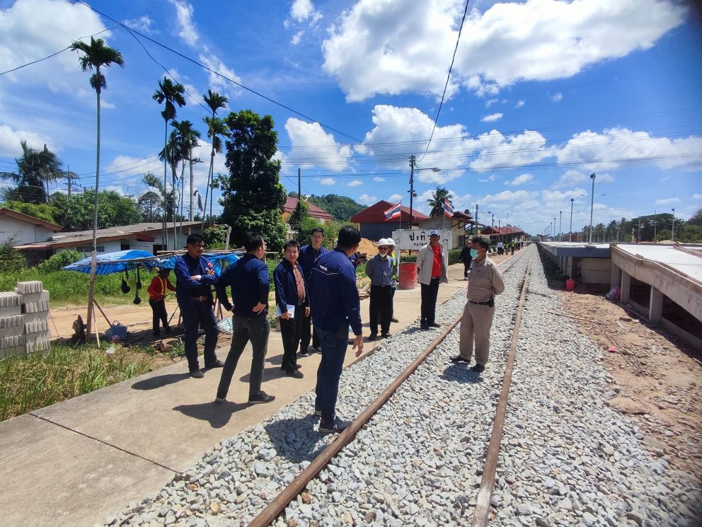 กรมการขนส่งทางรางลงพื้นที่ติดตามการก่อสร้างโครงการรถไฟทางคู่สายใต้ ช่วงประจวบคีรีขันธ์ – ชุมพร เผยโครงสร้างทางแล้วเสร็จ 100% เล็งเดินรถแบบทางคู่ปลายกันยายน 66 นี้