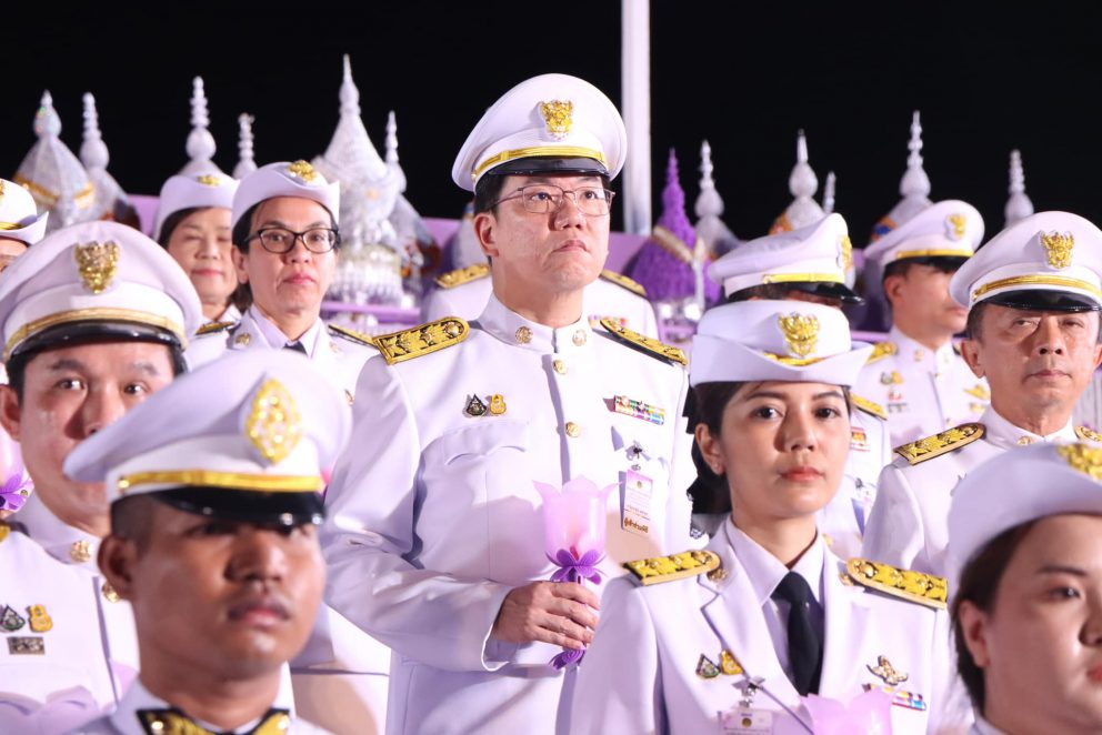กรมการขนส่งทางราง ร่วมพิธีจุดเทียนถวายพระพรชัยมงคล เนื่องในโอกาสวันเฉลิมพระชนมพรรษาสมเด็จพระนางเจ้าฯ พระบรมราชินี