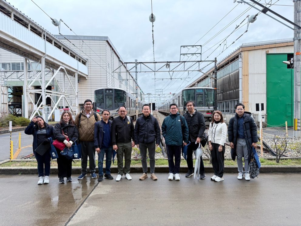 กรมการขนส่งทางรางเยี่ยมชม บริษัท JR-West และ Nankai Electric Railway เพื่อศึกษาระบบการซ่อมบำรุงรักษารถไฟและระบบการชำระเงินแบบไร้สัมผัส