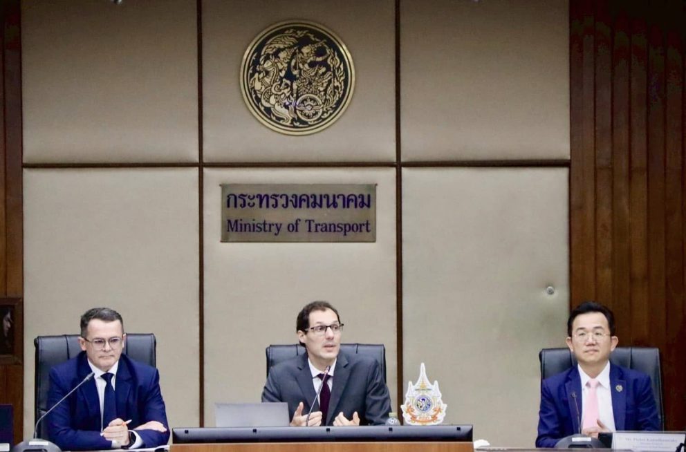 ขร.มุ่งพัฒนาระบบรางอย่างยั่งยืนผ่านการประชุมเชิงปฏิบัติการด้านการขนส่งระหว่างไทย – ฝรั่งเศส ในสาขาระบบรางและการขนส่งในเมือง