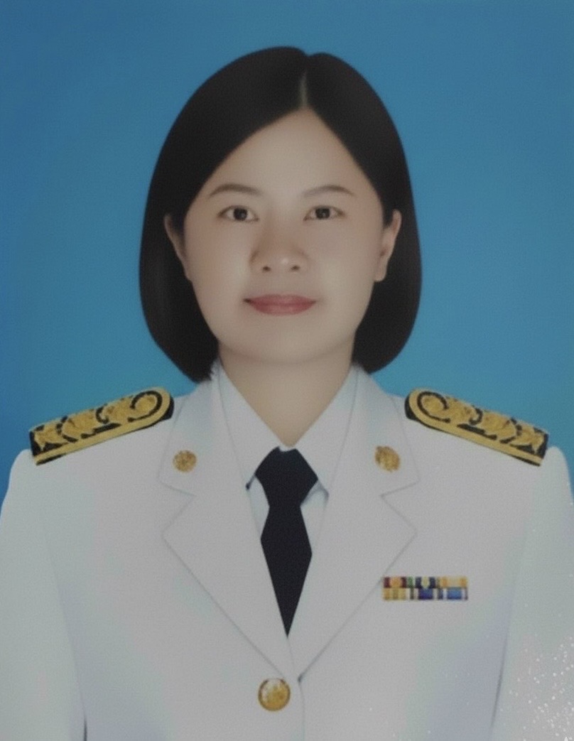 นางสาววนิดา รูปสุวรรณ