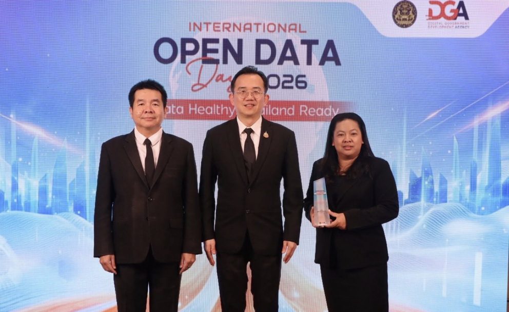 “กรมการขนส่งทางรางคว้าโล่รางวัล Open Data Award 2026 ตอกย้ำความโปร่งใสและตอบโจทย์ประชาชน”